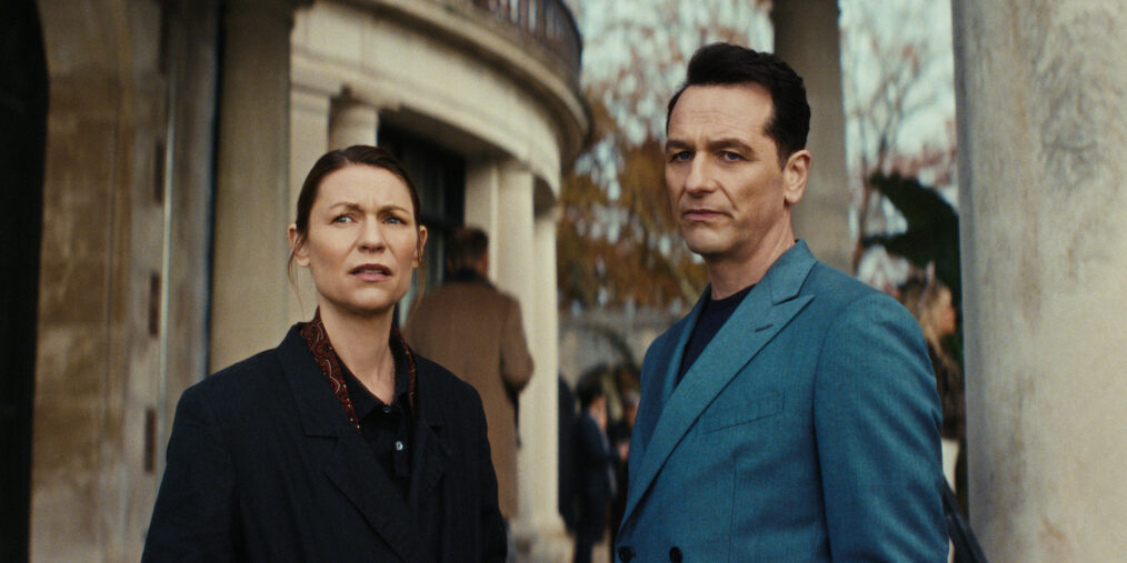 Claire Danes as Aggie Wiggs and Matthew Rhys as Nile Jarvis — 'The Beast in Me'