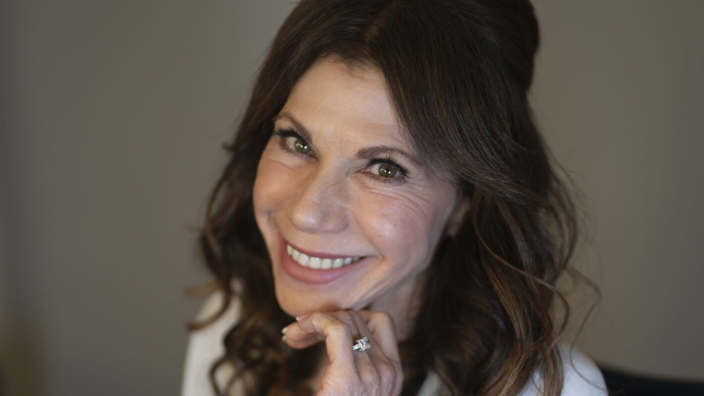 Theresa Nist on 'The Golden Wedding'