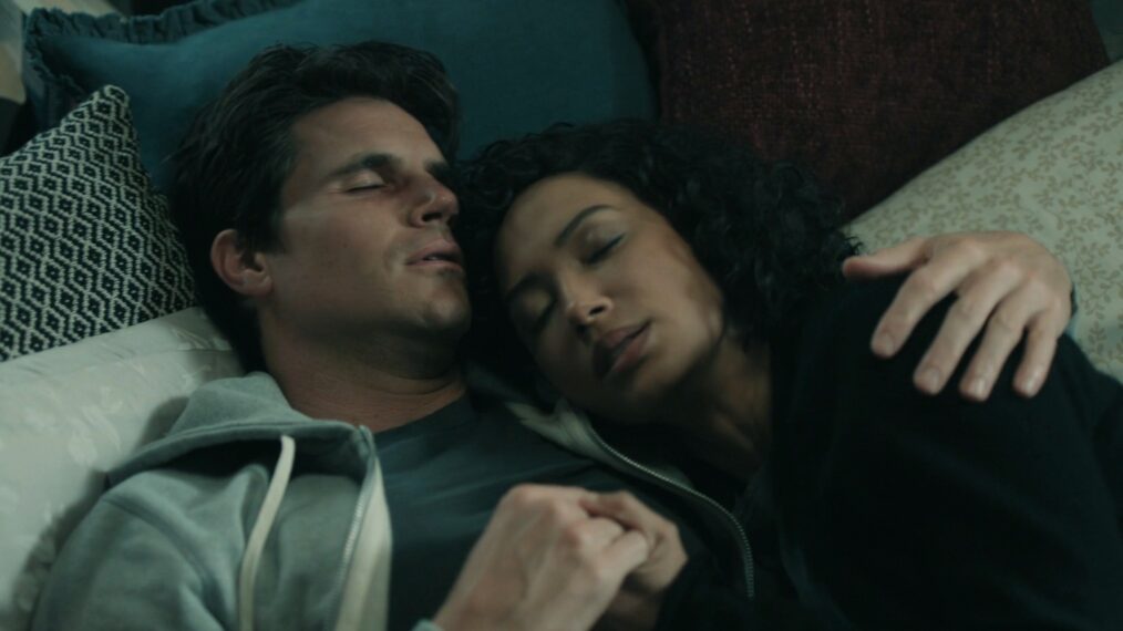 Robbie Amell and Andy Allo in 'Upload' Season 4