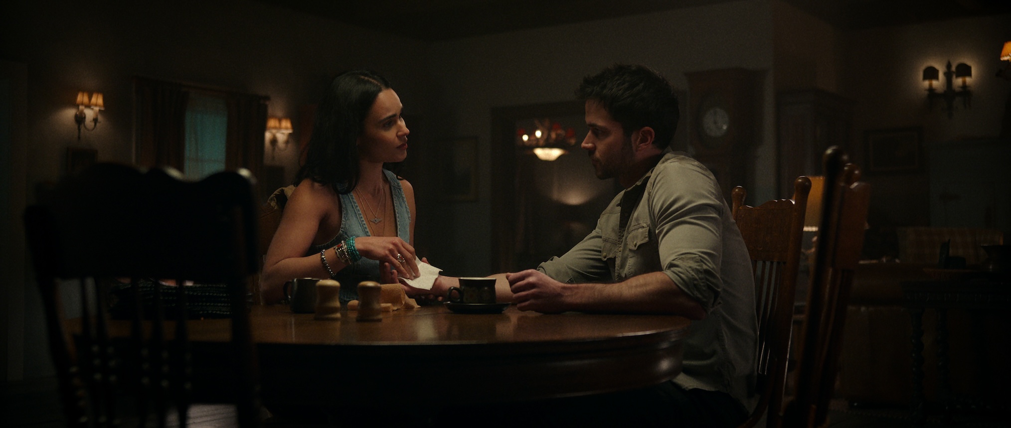 Marianly Tejada as Ellie and Jack Schumacher as Yancy in Episode 104 of Ransom Canyon