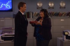 Neil Patrick Harris and Ellen D. Williams as Barney and Patrice in How I Met Your Mother