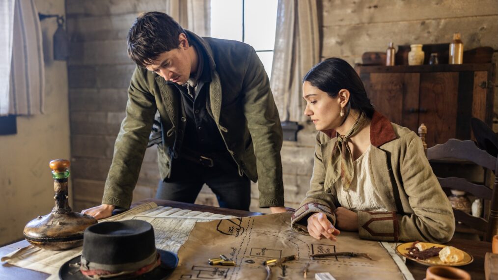 Tom Blyth as Billy The Kid, Nuria Vega as Dulcinea Del Tobosco