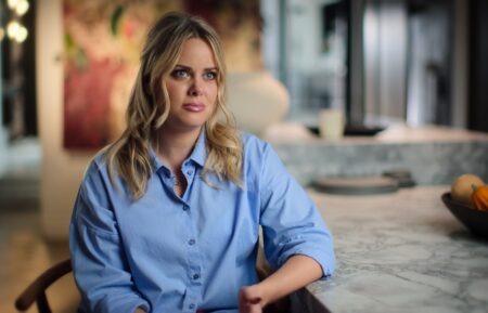 LOVE CON REVENGE. Cecilie Fjellhøy in episode 101 of LOVE CON REVENGE.