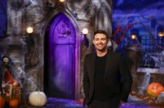 'Halloween Wars' Host Jonathan Bennett on Season 15 Twists & His Favorite Costume