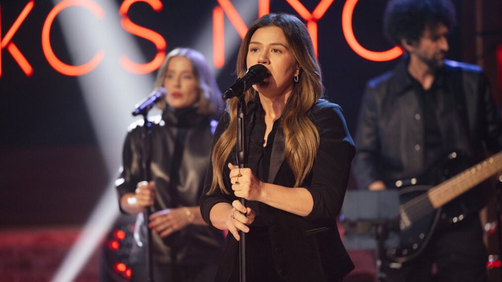 Kelly Clarkson on the September 29, 2025, episode of 'The Kelly Clarkson Show.'