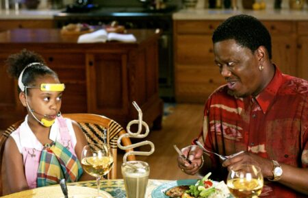 BERNIE MAC SHOW, Dee Dee Davis, Bernie Mac, 'Stiff Upper Lip', (Season 4, epis. #402), 2001-, TM and Copyright © 20th Century Fox Film Corp. All rights reserved, Courtesy: Everett Collection