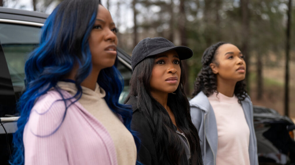 Amber Reign Smith as Rain, Taylor Polidore Williams as Kimmie, Bailey Tippen as Sylvie in 'Beauty in Black' Season 2 Episode 1