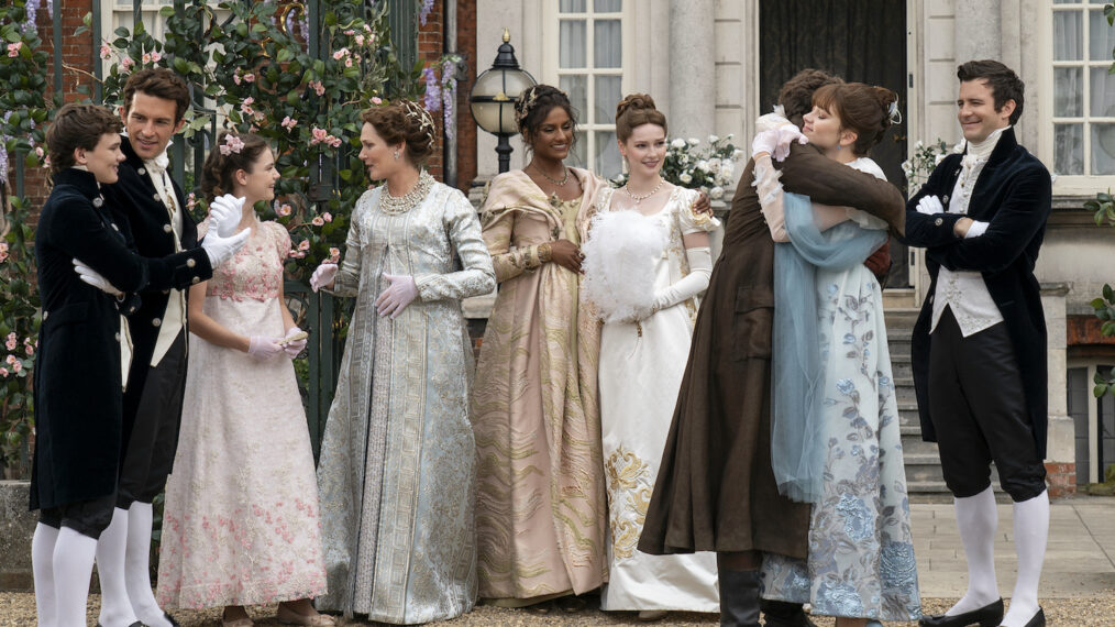 Will Tilston as Gregory Bridgerton, Jonathan Bailey as Anthony Bridgerton, Florence Hunt as Hyacinth Bridgerton, Ruth Gemmell as Lady Violet Bridgerton, Simone Ashley as Kate Sharma, Hannah Dodd as Francesca Bridgerton, Luke Newton as Colin Bridgerton, Claudia Jessie as Eloise Bridgerton, Luke Thompson as Benedict Bridgerton in 'Bridgerton' Season 3