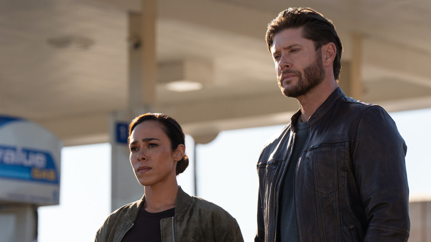 Jessica Camacho as Oliveras and Jensen Ackles as Meachum — 'Countdown'