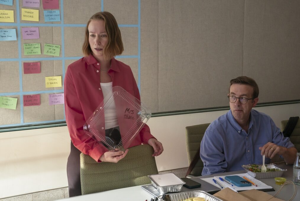 Hannah Einbinder and Matt Oberg in 'Hacks' Season 4