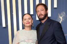 Yelena Yemchuk and Ebon Moss-Bachrach attend the 77th Primetime Emmy Awards at Peacock Theater on September 14, 2025 in Los Angeles