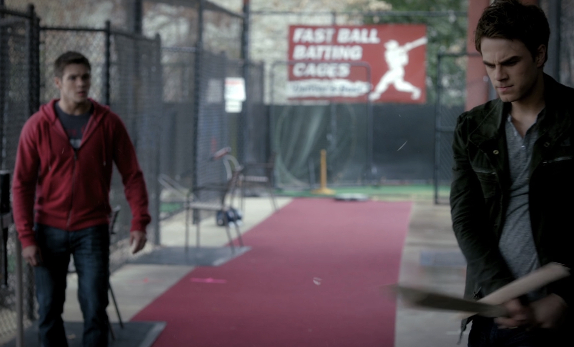 Steven R. McQueen and Nathaniel Buzolic as Jeremy and Kol in The Vampire Diaries