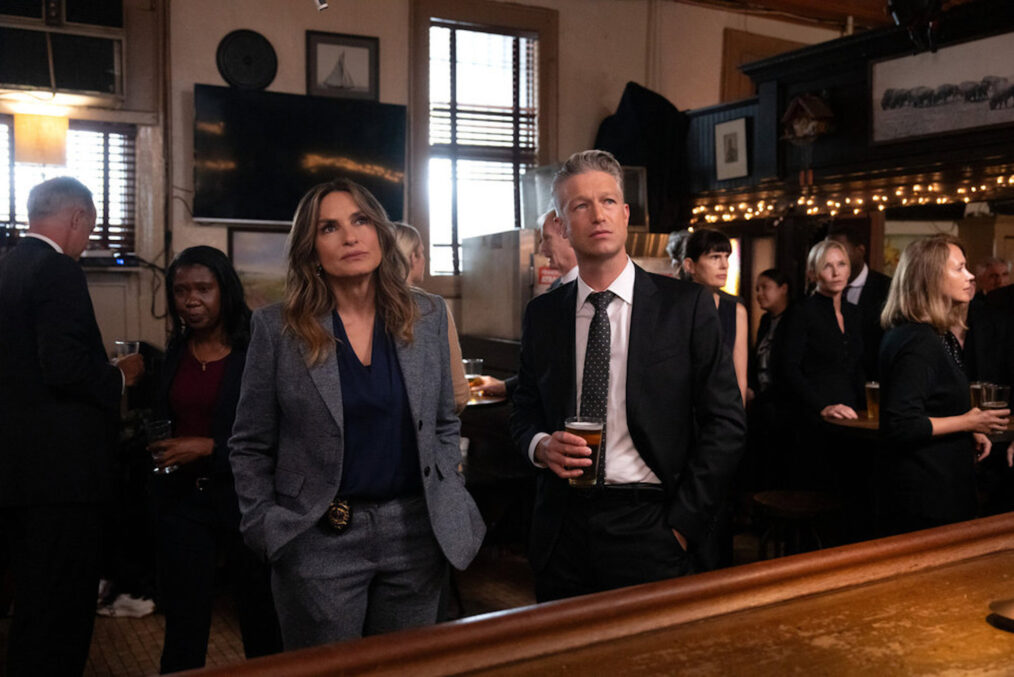 Mariska Hargitay as Capt. Olivia Benson, Peter Scanavino as A.D.A Dominick 