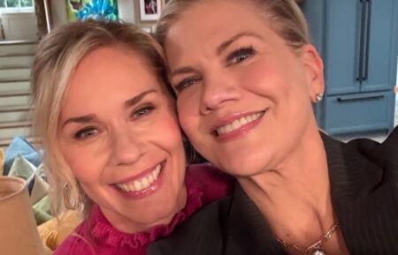 Leanne Morgan and Kristen Johnston on the set of 'Leanne' Season 2