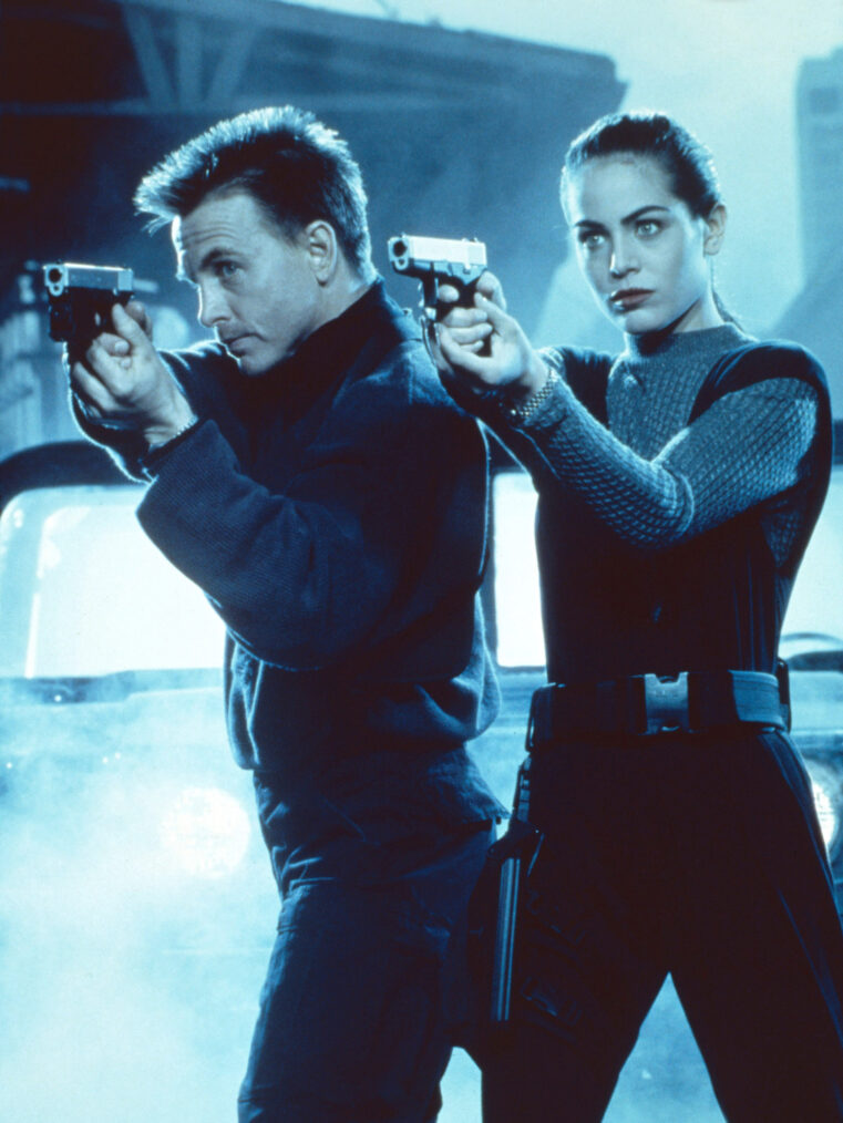 David Andrews as Bobby Mann and Yancy Butler as Eve Edison in ‘Mann & Machine’