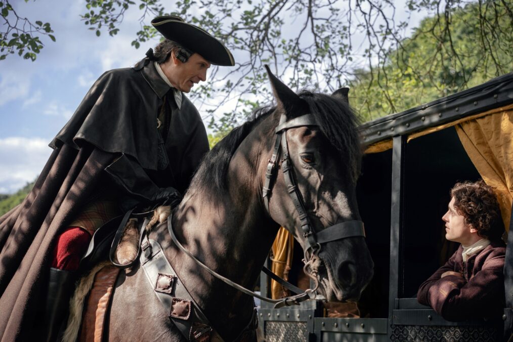 Simon Merrells and Jhon Lumsden in 'Outlander: Blood of My Blood' Season 1