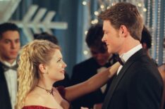 Melissa Joan Hart, Nate Richert as Sabrina and Harvey in 'Sabrina the Teenage Witch' Season 4