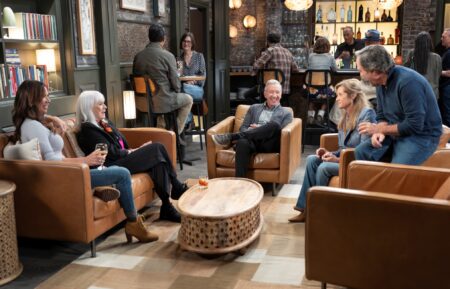 DEBBE DUNNING, PATRICIA RICHARDSON, TIM ALLEN, NANCY TRAVIS, RICHARD KARN, SHIFTING GEARS Season 2, Episode 1 – “Secret”