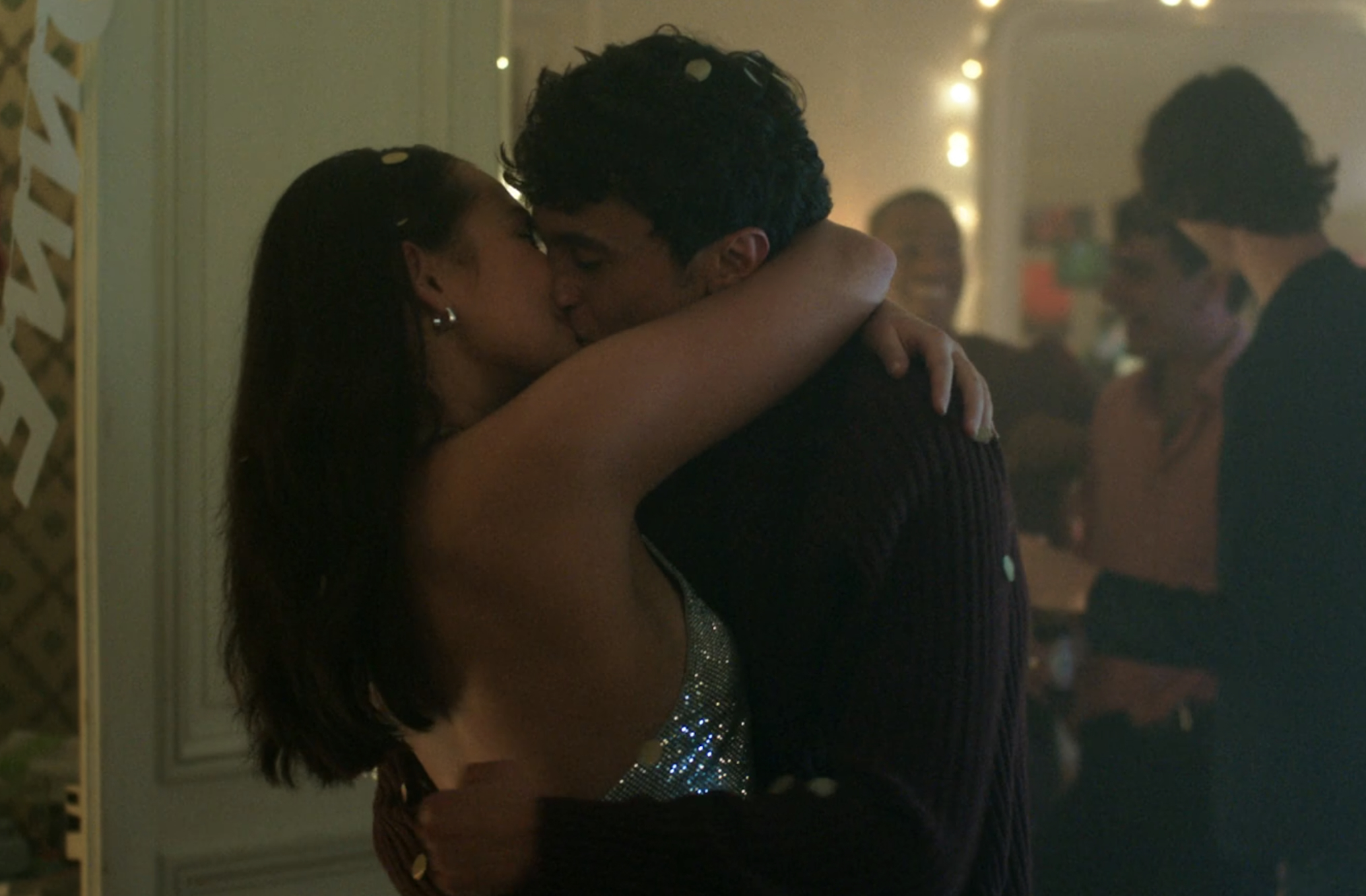 Lola Tung and Fernando Cattori as Belly and Benito in 'The Summer I Turned Pretty' Season 3 Episode 10
