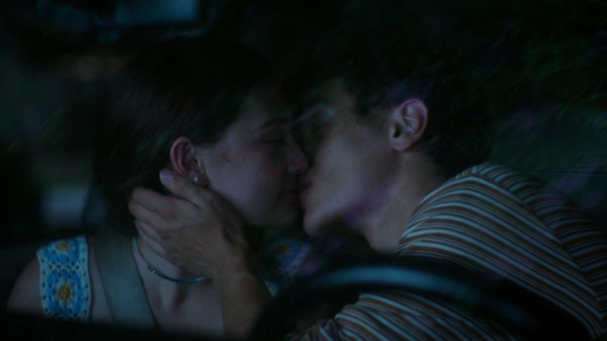 Lola Tung and David Iacono as Belly and Cam in 'The Summer I Turned Pretty' Season 1 Episode 2