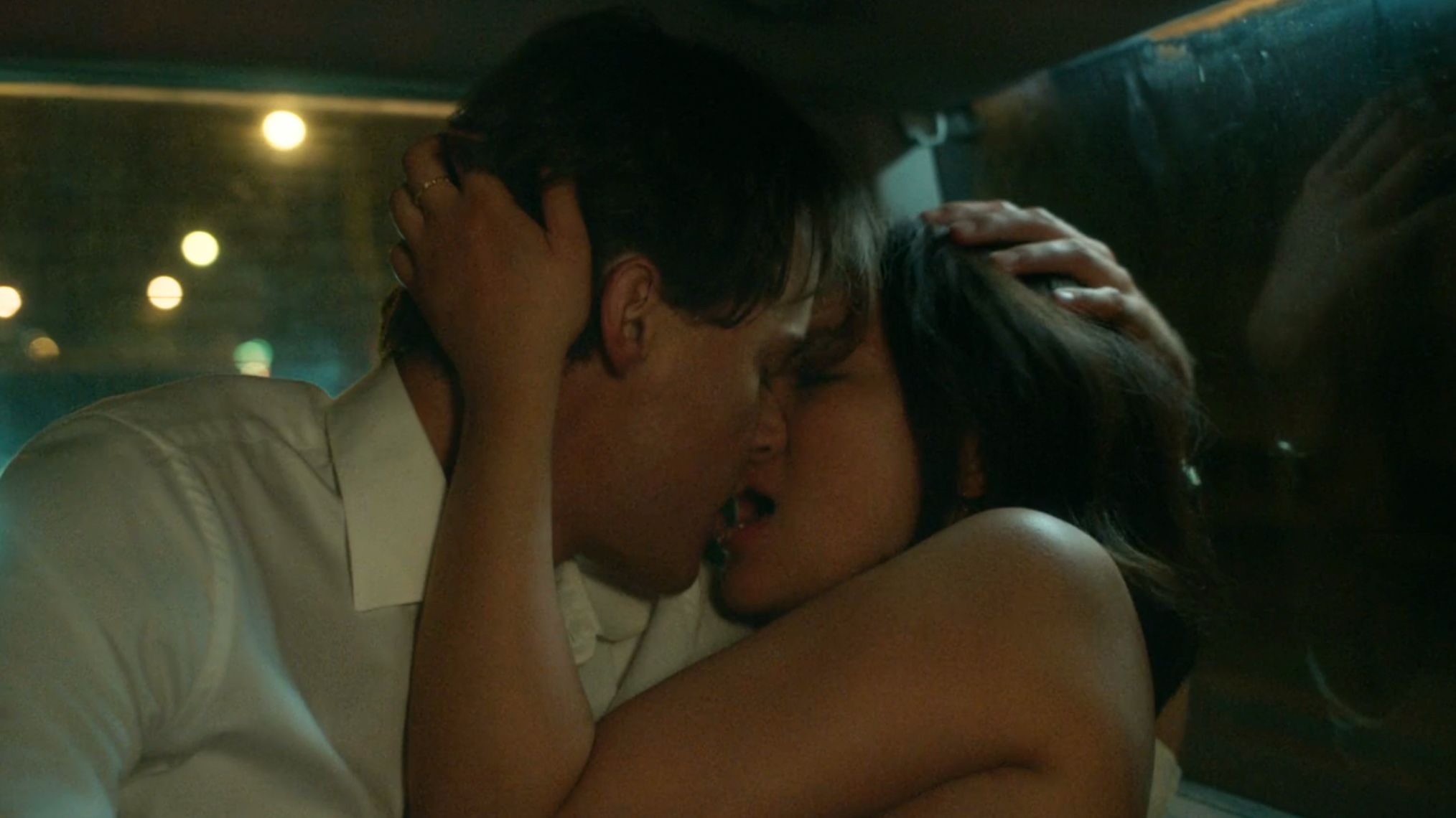Christopher Briney and Lola Tung as Conrad and Belly in 'The Summer I Turned Pretty' Season 3 Episode 11