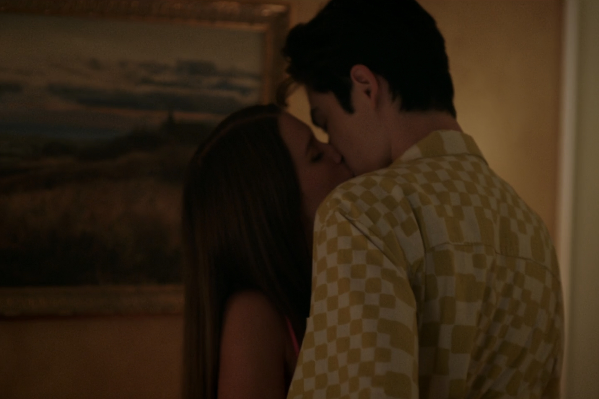 Sean Kaufman and Rain Spencer as Steven and Taylor in 'The Summer I Turned Pretty' Season 1 Episode 3