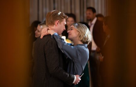 Domhnall Gleeson and Chelsea Frei in 'The Paper' Season 1