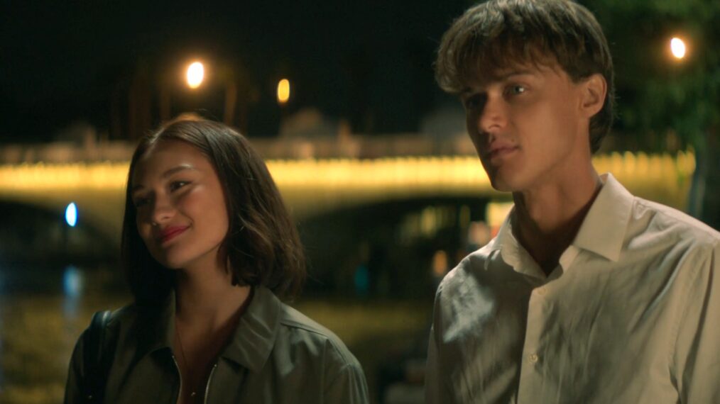 Lola Tung and Christopher Briney in 'The Summer I Turned Pretty' series finale