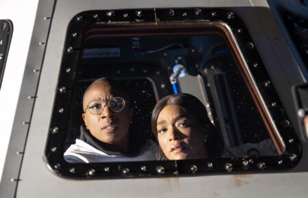 Aisha Hinds as Hen, Angela Bassett as Athena — '9-1-1' Season 9 Episode 4