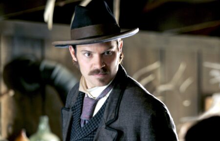 DEADWOOD, Timothy Olyphant, 2004-2006, (Season 3), photo: © HBO / Courtesy: Everett Collection