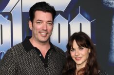 Jonathan Scott and Zooey Deschanel attend the premiere of 'Spinal Tap II: The End Continues' at The Egyptian Theatre Hollywood on September 09, 2025 in Los Angeles, California.