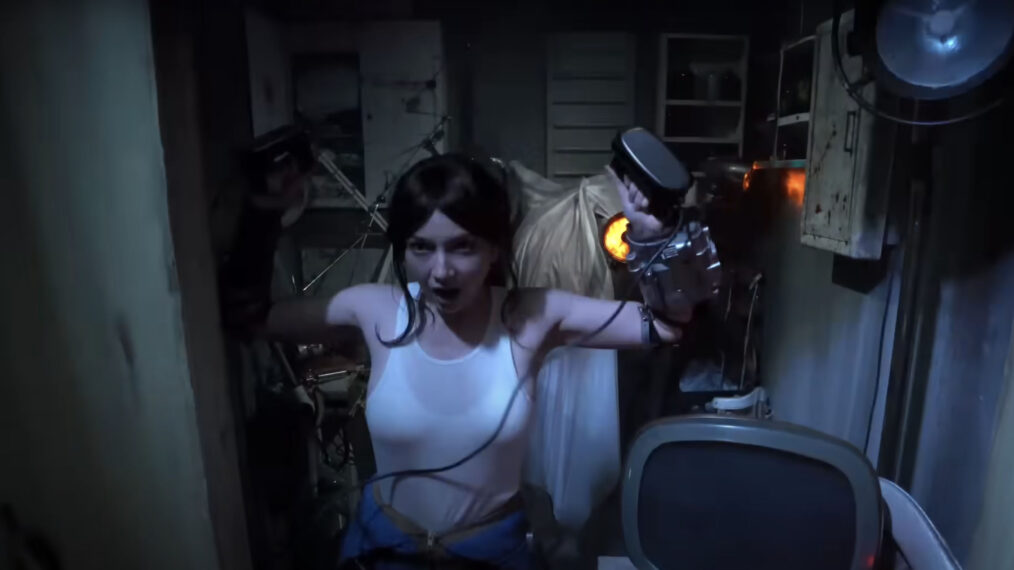 Lucy MacLean scare actor in 'The Fallout' haunted house
