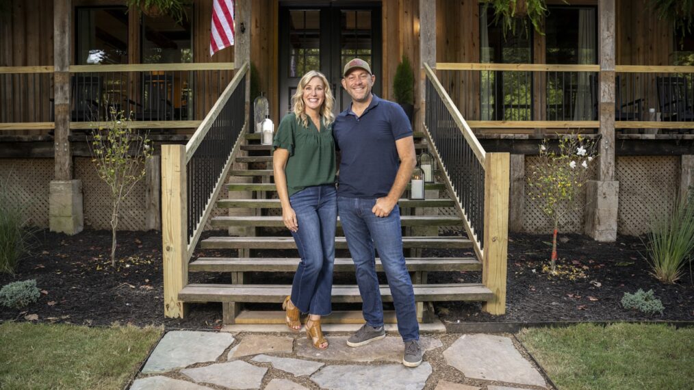 Jenny Marrs and Dave Marrs on Season 7 of HGTV's 'Fixer to Fabulous.'