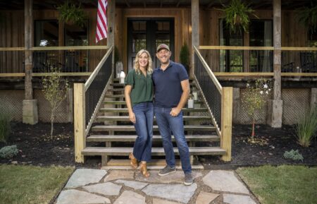 Jenny Marrs and Dave Marrs on Season 7 of HGTV's 'Fixer to Fabulous.'