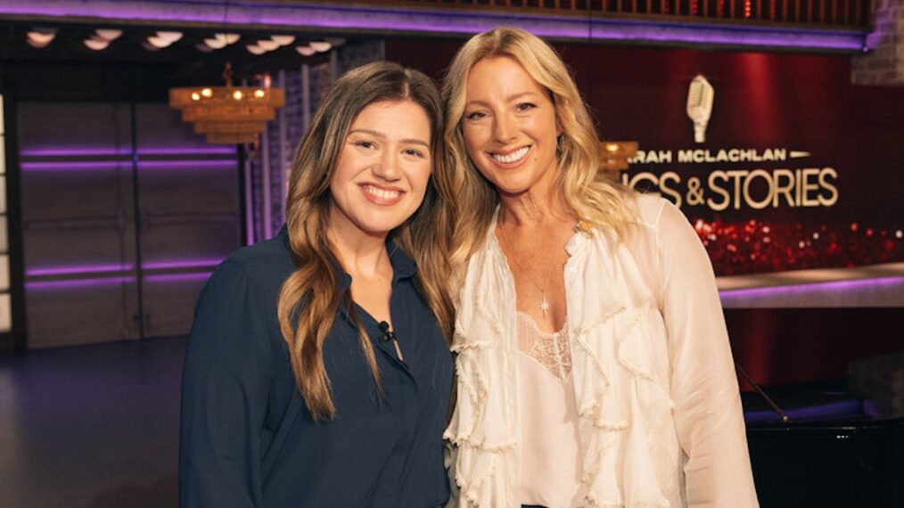 Kelly Clarkson and Sarah McLachlan on the October 7, 2025, episode of 'The Kelly Clarkson Show.'
