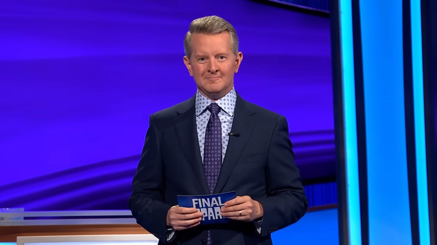 'Jeopardy!' Gives Fans Gift on 62nd Birthday: How To Win It