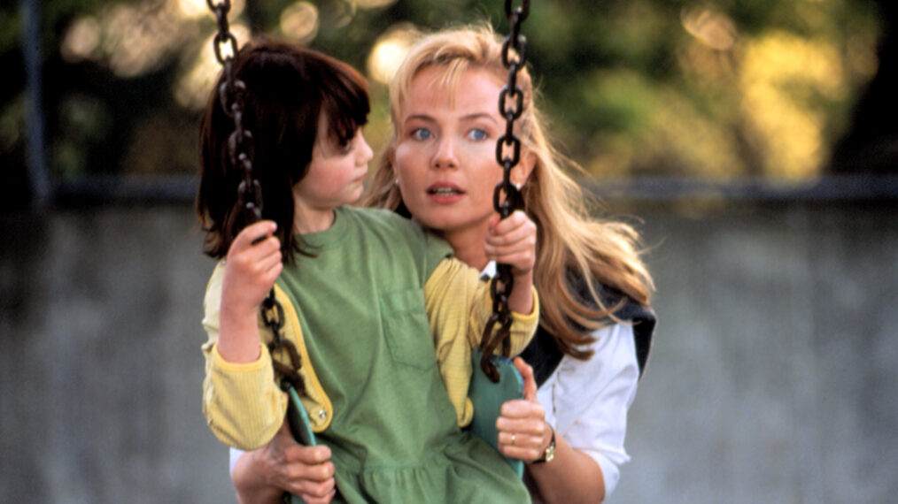 THE HAND THAT ROCKS THE CRADLE, Madeline Zima, Rebecca DeMornay, 1992,