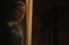 Monster: The Ed Gein Story. Addison Rae as Evelyn in episode 303 of Monster: The Ed Gein Story. Cr. Courtesy Of Netflix © 2025