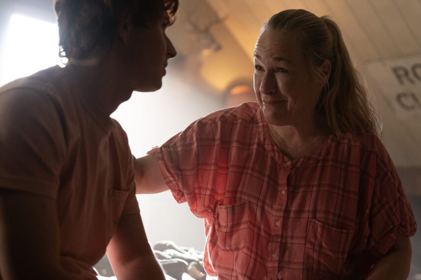 MURDAUGH: DEATH IN THE FAMILY - “Kokomo” - To escape the negative attention brought on by Paul’s legal issues, Alex takes the family on a luxury Caribbean vacation where truths are revealed and troubles arise. (Disney/Daniel Delgado Jr.)JOHNNY BERCHTOLD, KATHLEEN WILHOITE