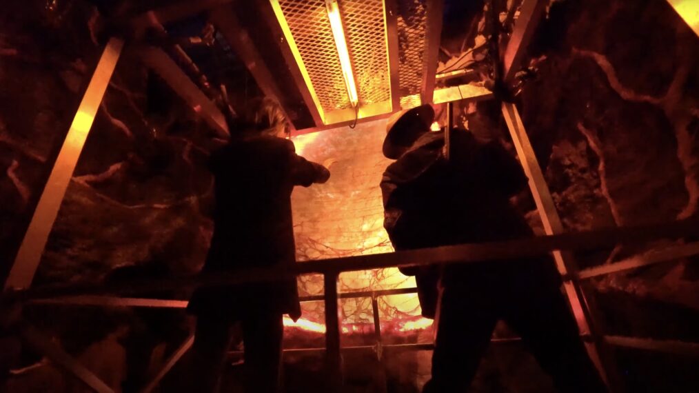 Eleven and Hopper close the gate to the Upside Down in the 'Stranger Things' haunted house