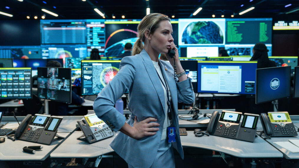Rebecca Ferguson as Captain Olivia Walker in 'A House of Dynamite' on Netflix