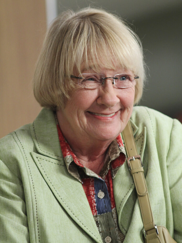 Kathryn Joosten as Karen McCluskey on 'Desperate Housewives'