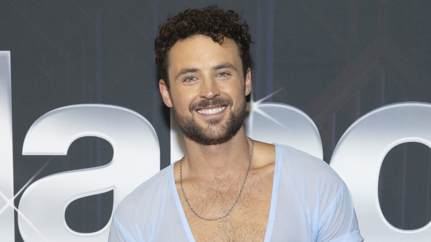 Dylan Efron on 'Dancing With the Stars' Season 34