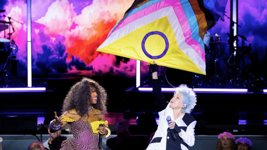 SZA and Cyndi Lauper perform during 'A Grammy Salute to Cyndi Lauper: Live From the Hollywood Bowl'