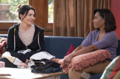 Caterina Scorsone as Amelia Shepherd and Kelly McCreary as Maggie Pierce in 'Grey's Anatomy'