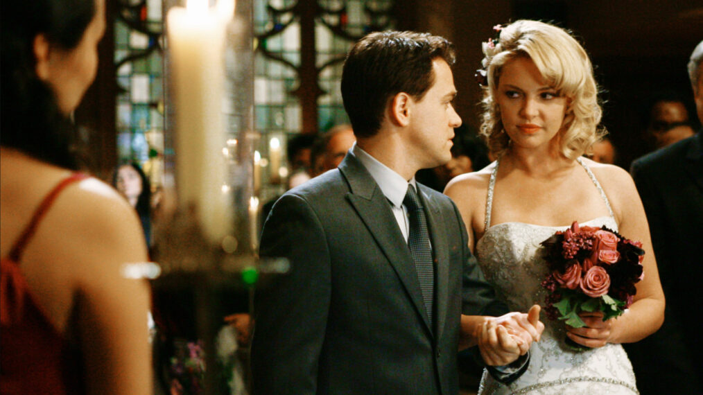 T.R. Knight as George O'Malley and Katherine Heigl as Izzie Stevens in 'Grey's Anatomy'