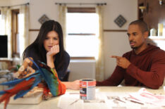 Casey Wilson as Penny Hartz and Damon Wayans Jr. as Brad Williams in 'Happy Endings'