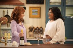 Reba McEntire and Belissa Escobedo in 'Happy's Place' Season 2