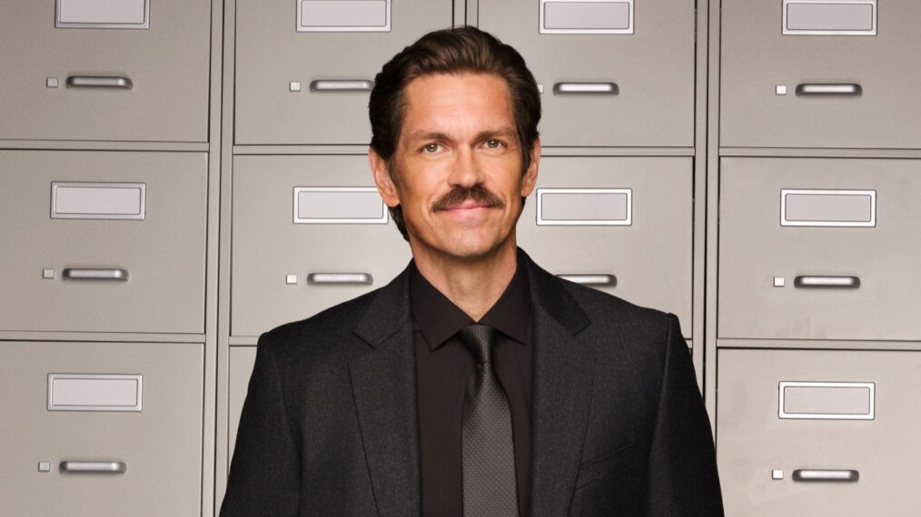 Steve Howey in 'High Potential' Season 2