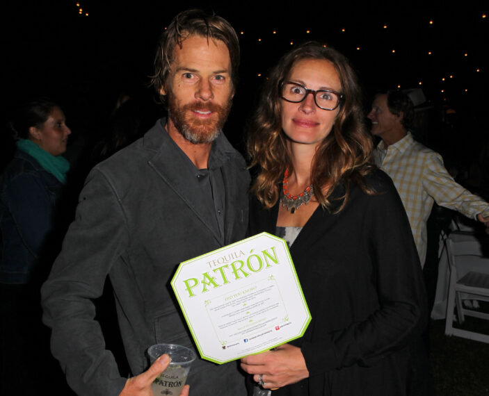 Actress Julia Roberts and Danny Moder attend the Malibu Boys And Girls Club Gala
